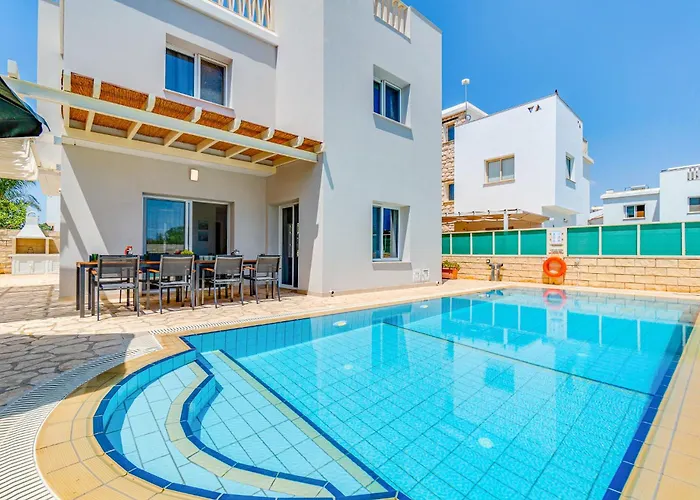 Blue Velvet By Ezoria *